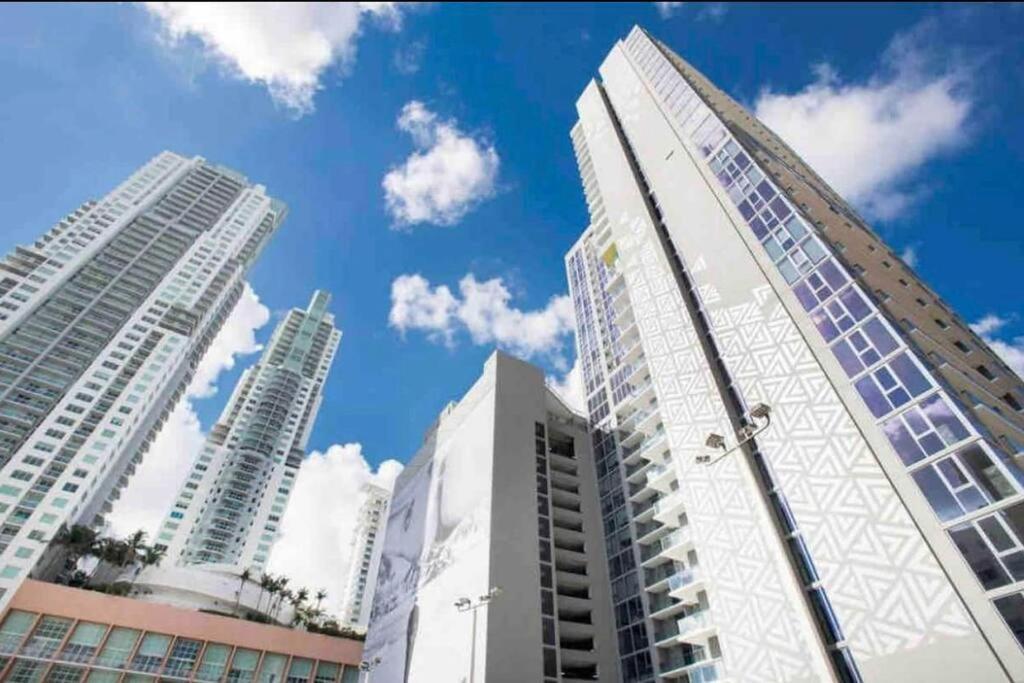 Gorgeous 2br/2bth In The Heart Of Miami